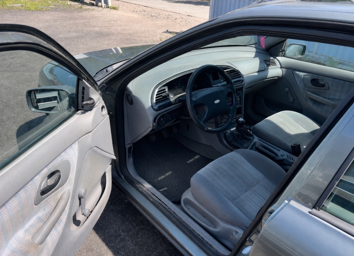 Ford Mondeo, 1994