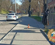 На Литовском валу водитель электросамоката сбил женщину и скрылся