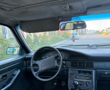 Audi 100, 1989