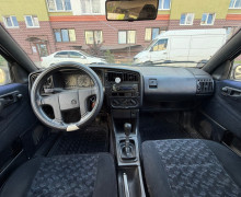 Volkswagen Passat, 1993