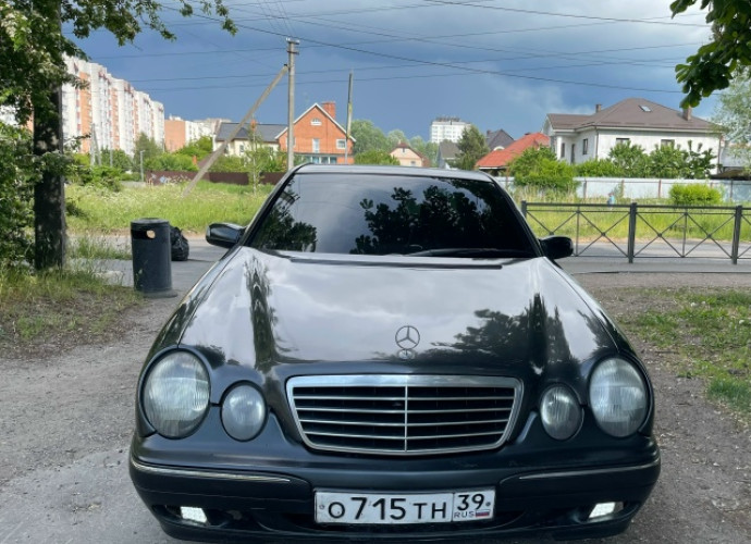 Mercedes-Benz E-класс, 