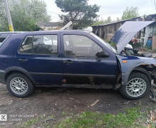 Продам по запчастям гольф 3, 1993 год 1,8 моно