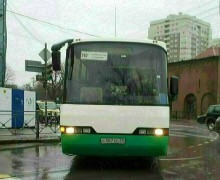 Жители поселков под Калининградом жалуются на нехватку автобусов и вынуждены добираться автостопом