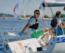 Спортсмены с протезами ног приняли участие в парусной регате в Калининградской области