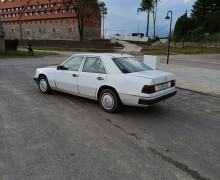 Mercedes-Benz W124, 