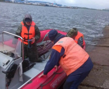 Супружескую пару спасли в Калининградском заливе после неудачной рыбалки